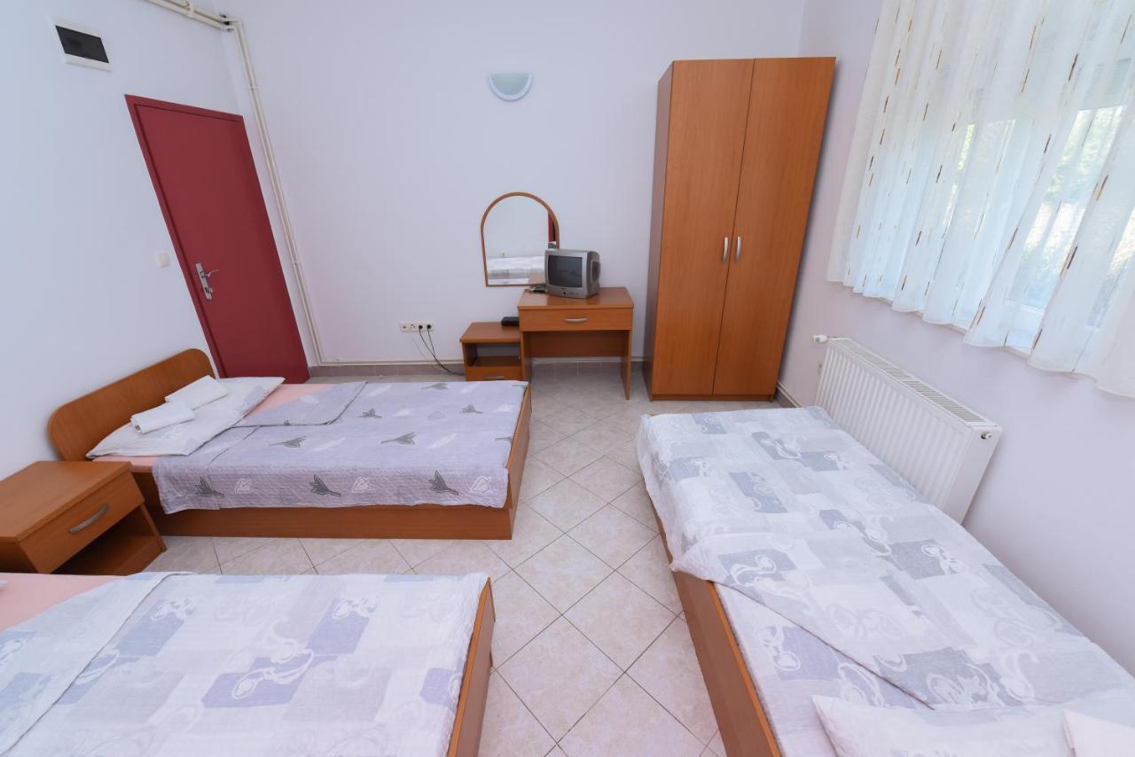 Bed and Breakfast Restoran I Sobe Venezia Hrvace Esterno foto